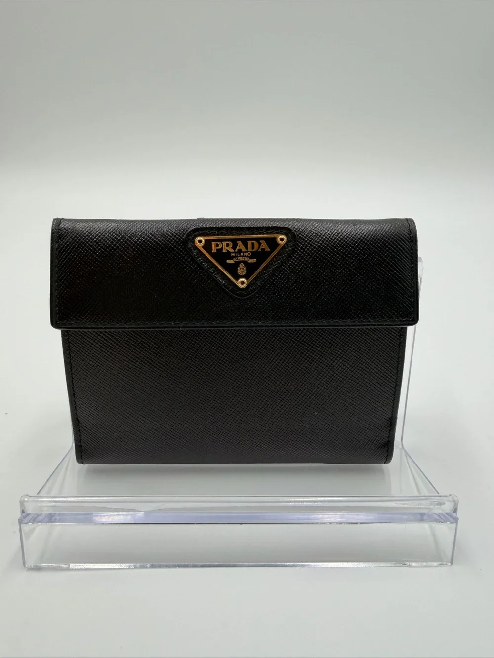 Prada Black Saffiano Leather Compact Wallet with Gold Logo New In Box w/COA - Picture 3 of 14